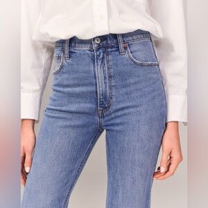 Abercrombie & Fitch Ultra High Rise ankle straight jeans, 25 short